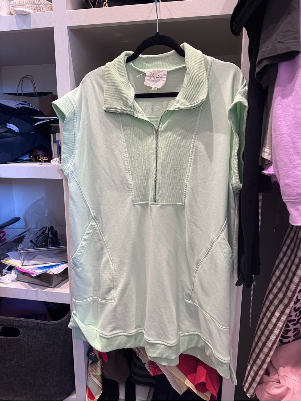 Fantastic Fawn Sleeveless Half-Zip Pullover in Mint